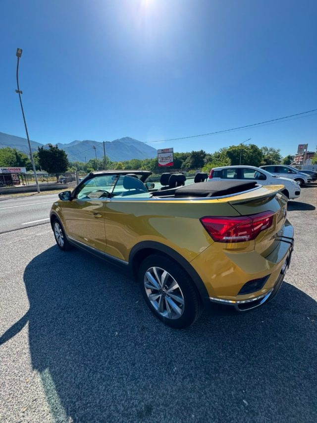 VOLKSWAGEN T-Roc usata, con Autoradio