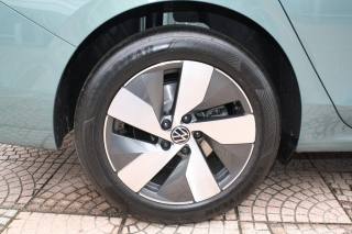 VOLKSWAGEN Passat Variant usata, con Servosterzo