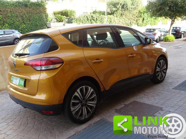 RENAULT Scenic usata, con Alzacristalli elettrici
