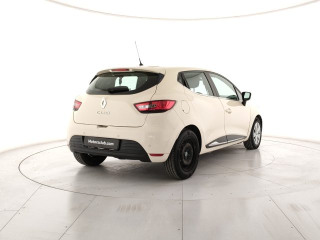 RENAULT Clio usata, con Alzacristalli elettrici
