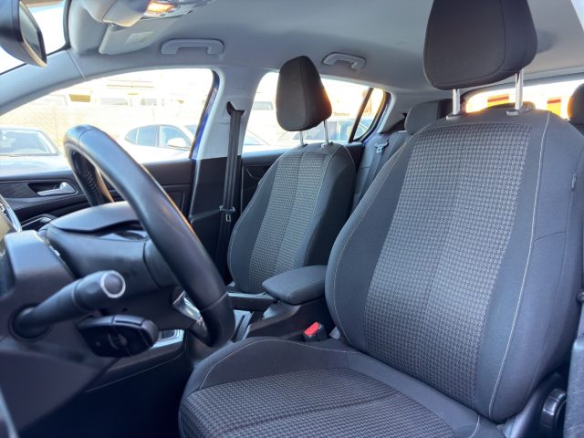 PEUGEOT 308 usata, con Specchietti laterali elettrici