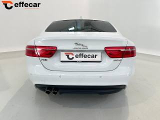 JAGUAR XE usata, con Alzacristalli elettrici