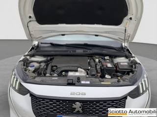 PEUGEOT 208 usata, con Bracciolo