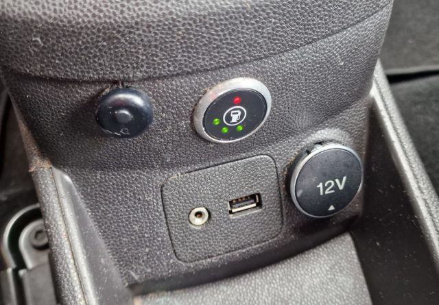 FORD Fiesta usata, con Servosterzo