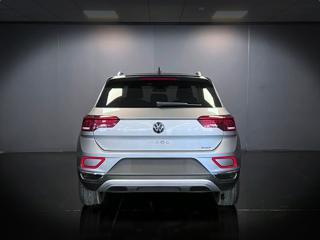VOLKSWAGEN T-Roc usata, con Alzacristalli elettrici
