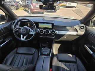 MERCEDES-BENZ GLB 200 usata, con Climatizzatore