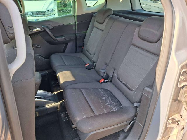 OPEL Meriva usata, con Autoradio