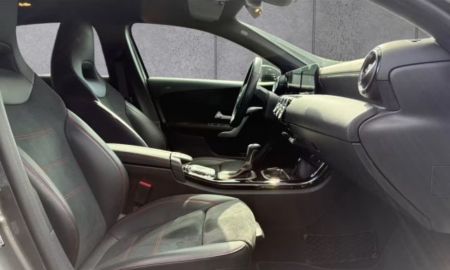 MERCEDES-BENZ A 180 usata, con Boardcomputer