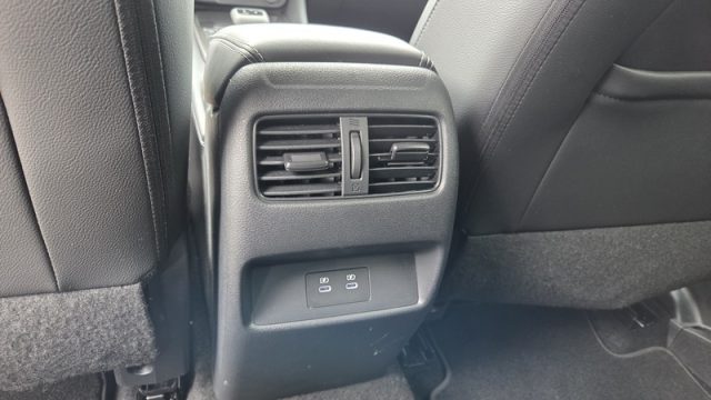 NISSAN Qashqai usata, con Interni in pelle