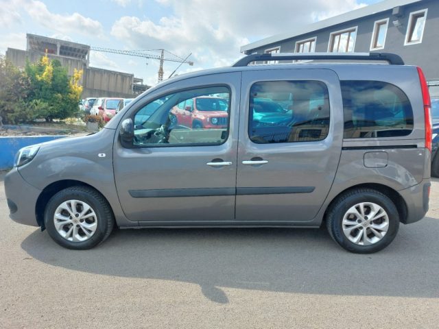 RENAULT Kangoo usata, con Cerchi in lega