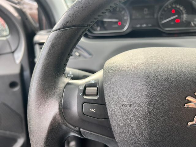 PEUGEOT 208 usata, con Servosterzo