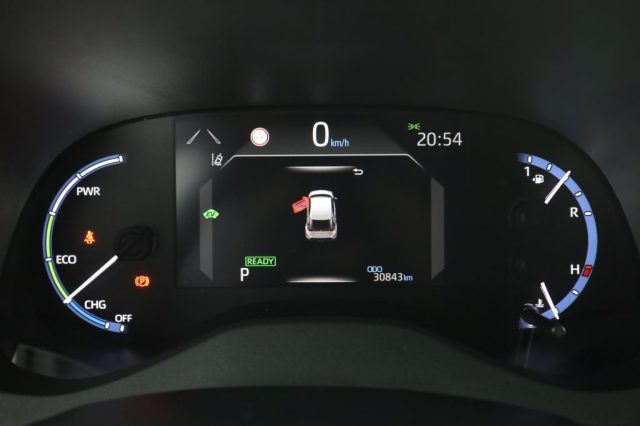 TOYOTA Yaris Cross usata 6
