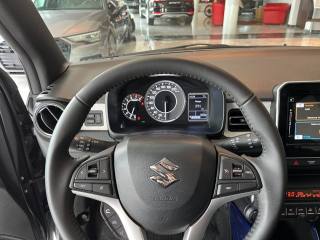 SUZUKI Ignis usata, con Autoradio