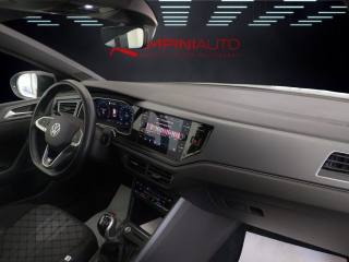VOLKSWAGEN Taigo usata 17