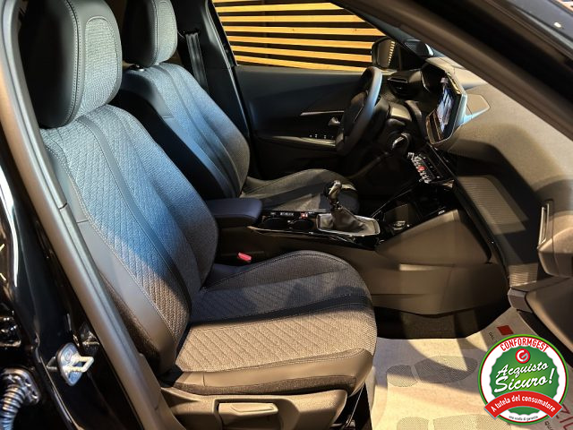 PEUGEOT 2008 usata, con Volante in pelle
