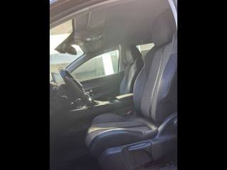 PEUGEOT 3008 usata, con Climatizzatore