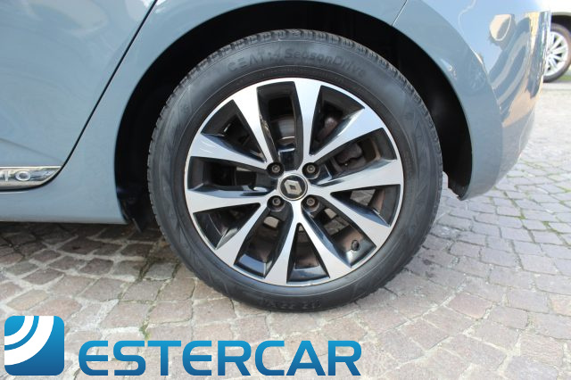 RENAULT Clio usata, con Servosterzo