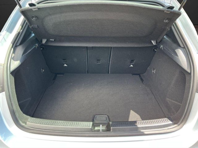 MERCEDES-BENZ A 180 usata, con Park Distance Control