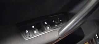 VOLKSWAGEN Tiguan usata, con Autoradio digitale