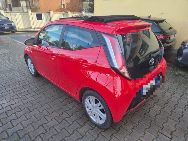 TOYOTA Aygo usata, con Alzacristalli elettrici