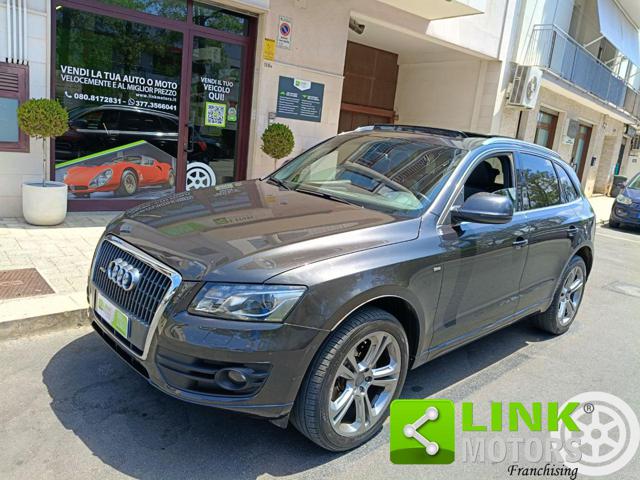 AUDI Q5 usata, con Sensori di parcheggio posteriori