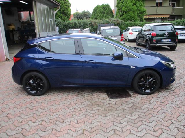 OPEL Astra usata, con Cerchi in lega