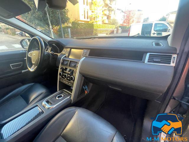 LAND ROVER Discovery Sport usata, con USB