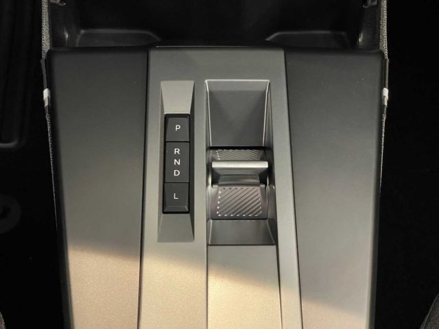 OPEL Frontera usata, con Specchietti laterali elettrici