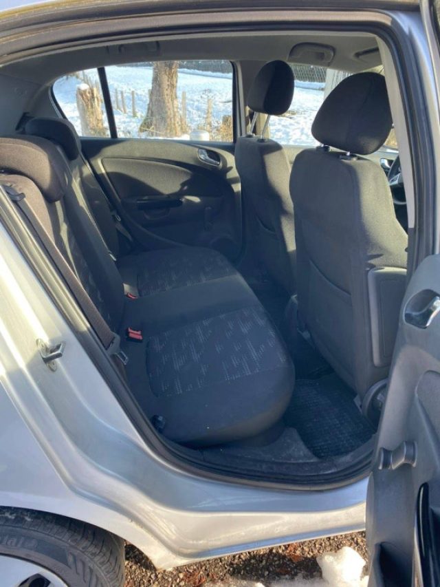 OPEL Corsa usata, con Airbag laterali
