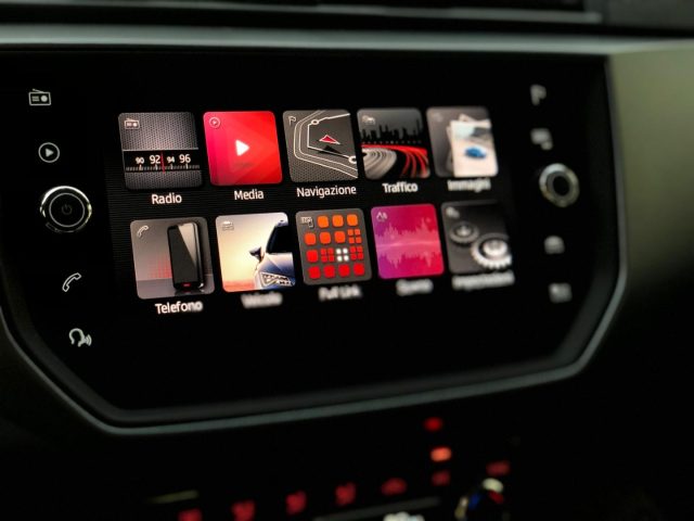 SEAT Arona usata, con Volante in pelle