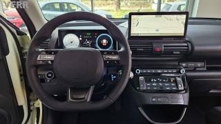 HYUNDAI INSTER usata, con Controllo automatico clima