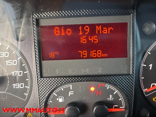 PEUGEOT Boxer usata, con Vivavoce