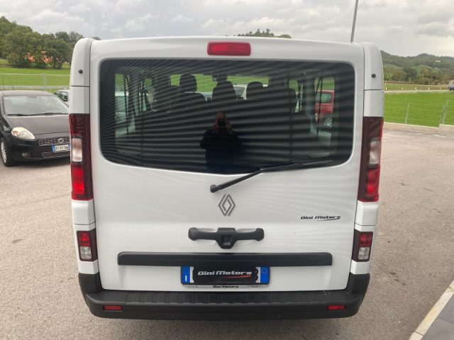 RENAULT Trafic usata, con Alzacristalli elettrici