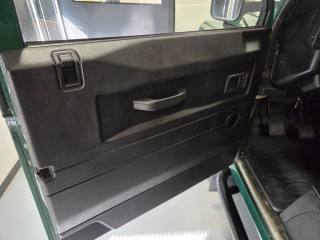 LAND ROVER Defender usata 22