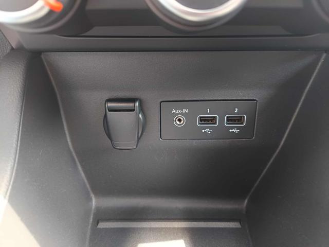 RENAULT Clio usata, con Sistema di navigazione