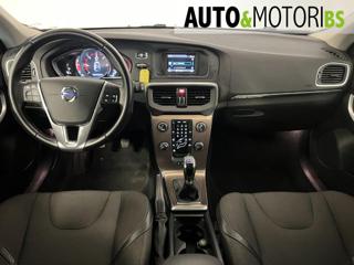 VOLVO V40 Cross Country usata, con Climatizzatore