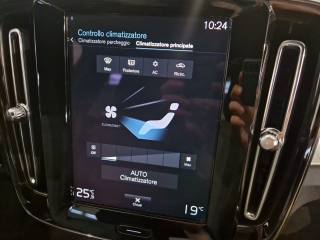 VOLVO XC40 usata, con Luci diurne LED