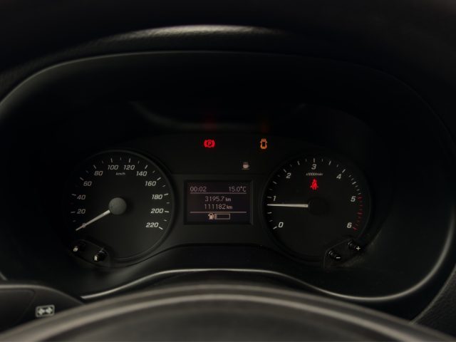 MERCEDES-BENZ Vito usata, con Specchietti laterali elettrici