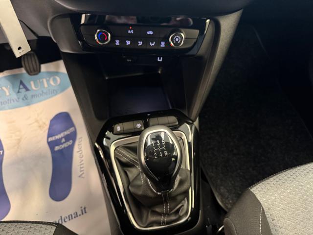 OPEL Corsa usata, con ESP