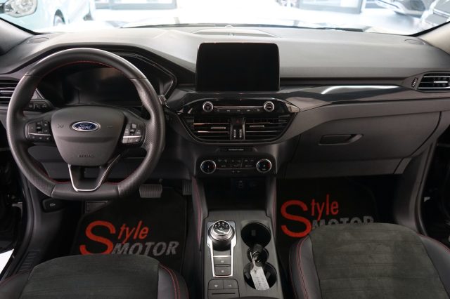 FORD Kuga usata, con Autoradio