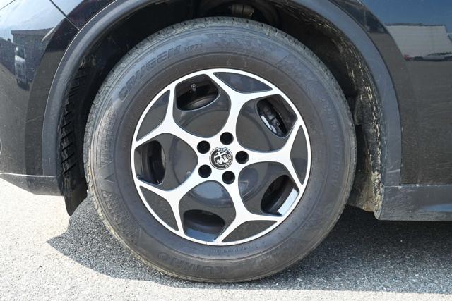 ALFA ROMEO Stelvio usata, con Controllo automatico clima