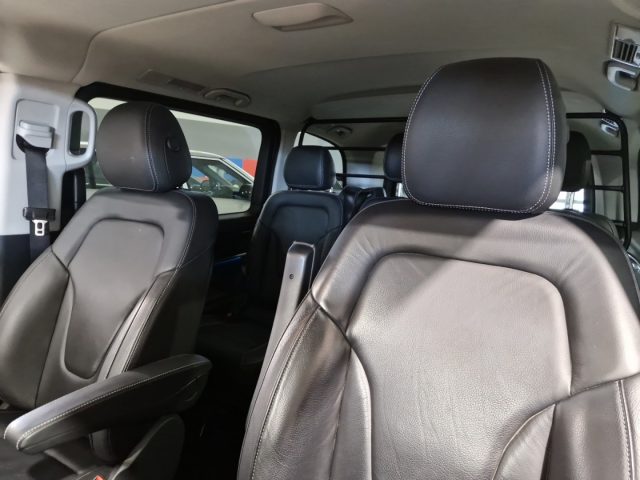 MERCEDES-BENZ V 250 usata, con Park Distance Control
