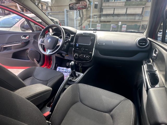 RENAULT Clio usata, con Controllo automatico clima