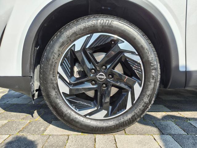 NISSAN Qashqai usata, con Controllo automatico clima