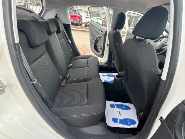 PEUGEOT 208 usata, con Specchietti laterali elettrici