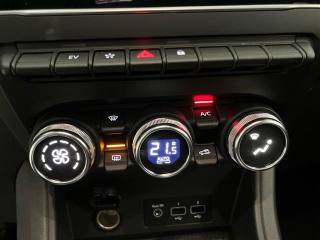RENAULT Captur usata, con Isofix