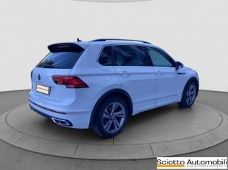 VOLKSWAGEN Tiguan usata, con Cerchi in lega