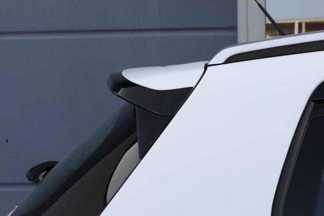 PEUGEOT 2008 usata, con Spoiler