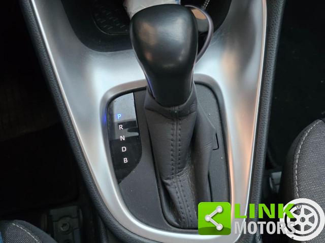 TOYOTA Yaris usata, con Volante multifunzione