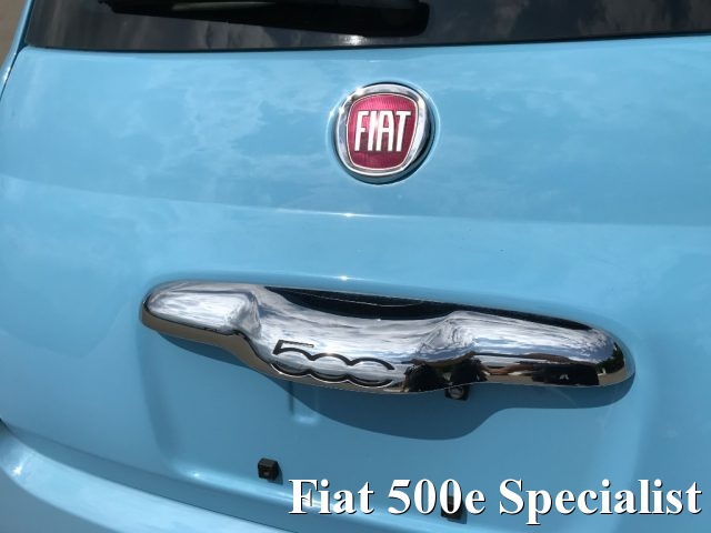 FIAT 500 usata, con MP3